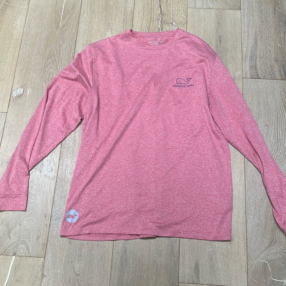 Vineyard vines long sleeved tee